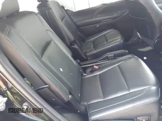 2016 Toyota Highlander XLE z VIN 5TDJKRFH3GS269861, wystawiony jako IAAI lot #42199493 z przebiegiem 94 237 mil mil oraz . Historia ofert i sprzedaży dostępna na DreamBid. Obrazek 8.