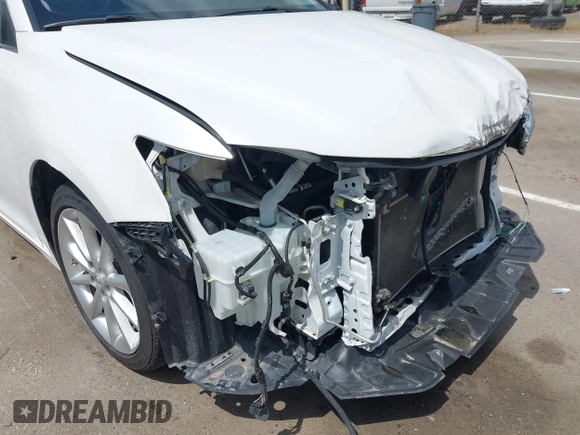 2011 Lexus CT 200h with VIN JTHKD5BH2B2035688, listed as a IAAI auction lot 42097298 with 78,234 mi miles and . Bid and sale history available at DreamBid. Image 19.