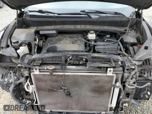 2013 Infiniti JX35 with VIN 5N1AL0MM7DC315533, listed as a Copart auction lot 56248185 with 136,981 mi miles and Salvage Title. Bid and sale history available at DreamBid. Image 12.