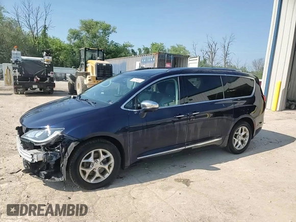 2017 Chrysler Pacifica Limited with VIN 2C4RC1GG7HR812727, listed as a Copart auction lot 63574525 with 172,424 mi miles and Clean title. Bid and sale history available at DreamBid. Image 15.