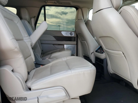 2020 Lincoln Navigator L Reserve with VIN 5LMJJ3LT9LEL21818, listed as a Copart auction lot 82550784 with 71,498 mi miles and Salvage Title. Bid and sale history available at carsss.com. Image 11.