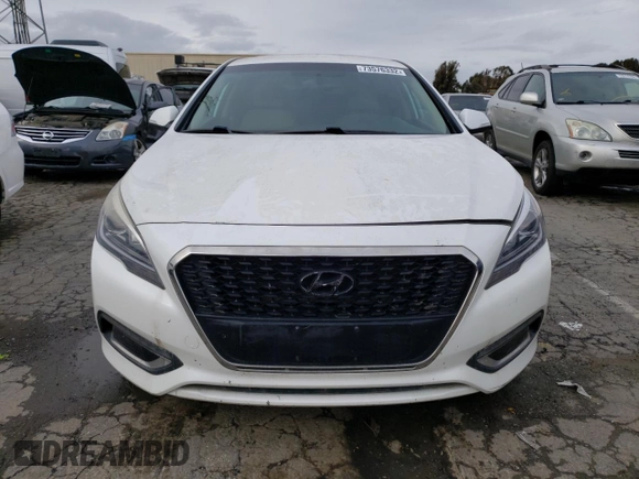 2016 Hyundai Sonata Hybrid SE with VIN KMHE24L17GA011637, listed as a Copart auction lot 73576332 with 170,747 mi miles. Bid and sale history available at carsss.com. Image 5.