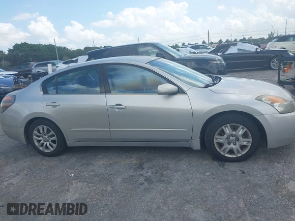 2009 Nissan Altima SL with VIN 1N4AL21E59N486182, listed as a IAAI auction lot 41920572 with 73,443 mi miles and . Bid and sale history available at DreamBid. Image 13.