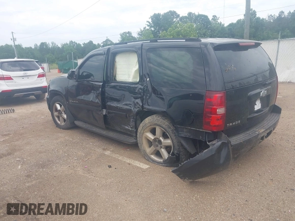 2007 Chevrolet Tahoe LT z VIN 1GNFK13097R132998, wystawiony jako IAAI lot #42257393 z przebiegiem 288 126 mil mil oraz . Historia ofert i sprzedaży dostępna na DreamBid. Obrazek 3.