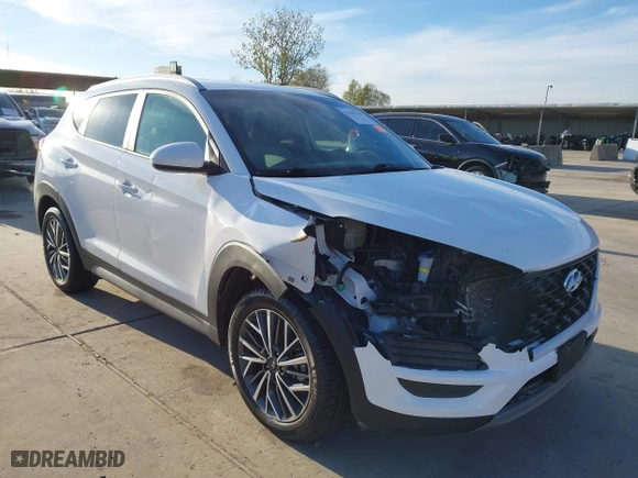 2020 Hyundai Tucson Sport with VIN KM8J33AL8LU251329, listed as a IAAI auction lot 41254246 with 61,626 mi miles. Bid and sale history available at carsss.com. Image 1.