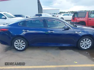 2018 Kia Optima LX with VIN 5XXGT4L32JG189009, listed as a IAAI auction lot 42010285 with 313,004 mi miles. Bid and sale history available at carsss.com. Image 13.