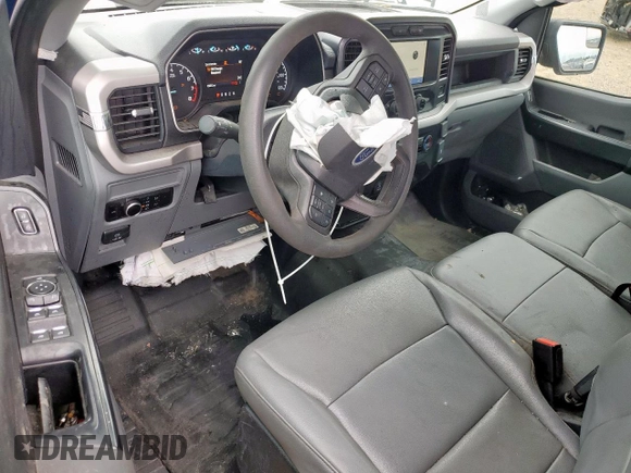 2023 Ford F-150 XL z VIN 1FTEX1C56PKF09894, wystawiony jako Copart lot #60458395 z przebiegiem 65 615 mil mil oraz Szkoda całkowita • Salvage title. Historia ofert i sprzedaży dostępna na DreamBid. Obrazek 8.