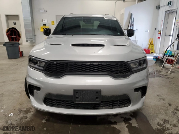 2024 Dodge Durango SRT 392 Premium with VIN 1C4SDJGJ5RC137819, listed as a Copart auction lot 45353755 with 15,560 mi miles and Clean Title. Bid and sale history available at carsss.com. Image 5.
