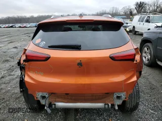 2022 Buick Encore GX Essence z VIN KL4MMFSL9NB021080, wystawiony jako Copart lot #42240785 z przebiegiem 38 164 mil mil oraz Czysty tytuł • Clean title. Historia ofert i sprzedaży dostępna na DreamBid. Obrazek 6.
