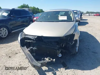 2013 Volkswagen Jetta TDI w/Premium/Nav with VIN 3VWLL7AJXDM233999, listed as a IAAI auction lot 42126691 with 151,658 mi miles and . Bid and sale history available at DreamBid. Image 6.
