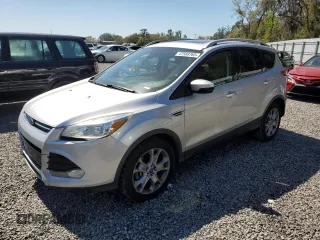 2015 Ford Escape Titanium with VIN 1FMCU9J98FUC69153, listed as a Copart auction lot 47589765 with 137,344 mi miles and Non Repairable. Bid and sale history available at carsss.com. Image 1.