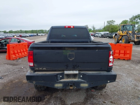 2018 Ram 2500 Tradesman with VIN 3C6UR5CL8JG359174, listed as a IAAI auction lot 41944466 with 108,229 mi miles and . Bid and sale history available at DreamBid. Image 16.