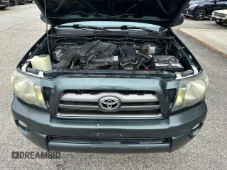 2009 Toyota Tacoma z VIN 3TMMU52N39M012424, wystawiony jako Copart lot #60904275 z przebiegiem 286 128 mil mil oraz Czysty tytuł • Clean title. Historia ofert i sprzedaży dostępna na DreamBid. Obrazek 7.