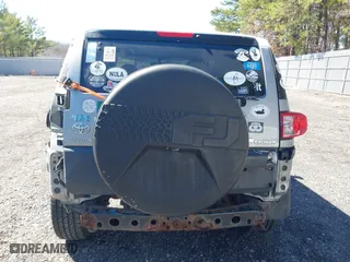 2010 Toyota FJ Cruiser with VIN JTEBU4BF6AK074479, listed as a IAAI auction lot 41843444 with 161,245 mi miles. Bid and sale history available at carsss.com. Image 17.