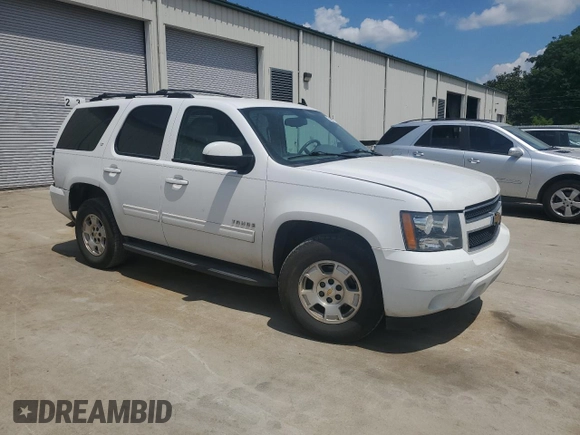 2013 Chevrolet Tahoe LT with VIN 1GNSCBE07DR268458, listed as a Copart auction lot 54859725 with 172,063 mi miles and Salvage title. Bid and sale history available at DreamBid. Image 4.