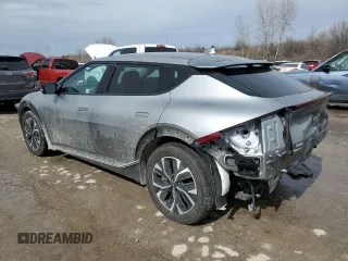 2023 Kia EV6 Wind z VIN KNDC34LA1P5127739, wystawiony jako Copart lot #46373545 z przebiegiem 11 806 mil mil oraz Szkoda całkowita • Salvage title. Historia ofert i sprzedaży dostępna na DreamBid. Obrazek 2.