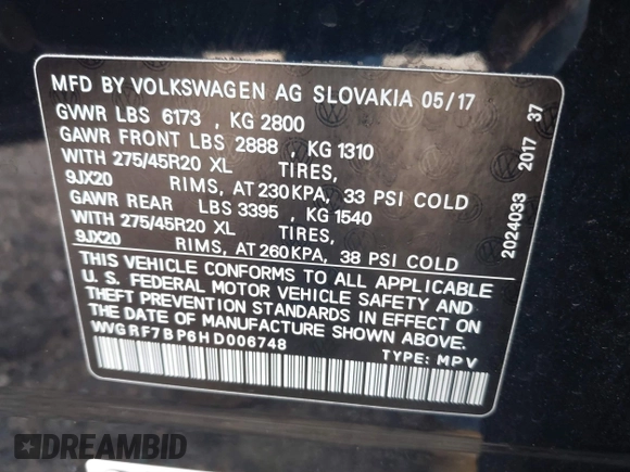 2017 Volkswagen Touareg Wolfsburg Edition z VIN WVGRF7BP6HD006748, wystawiony jako IAAI lot #41483215 z przebiegiem 97 816 mil mil oraz . Historia ofert i sprzedaży dostępna na DreamBid. Obrazek 9.
