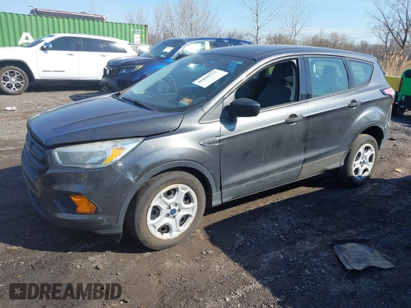 2017 Ford Escape S z VIN 1FMCU0F75HUD15558, wystawiony jako IAAI lot #41890712 z przebiegiem 158 441 mil mil oraz . Historia ofert i sprzedaży dostępna na DreamBid. Obrazek 20.