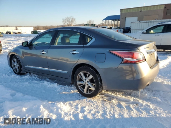 2015 Nissan Altima 2.5 S with VIN 1N4AL3AP3FC160105, listed as a Copart auction lot 87384034 with 146,049 mi miles and Salvage Title. Bid and sale history available at carsss.com. Image 2.