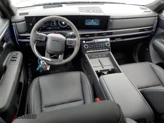 2025 Hyundai Santa Fe Calligraphy with VIN 5NMP5DGL4SH069414, listed as a Copart auction lot 81755404 with 14 mi miles and Salvage Title. Bid and sale history available at carsss.com. Image 8.