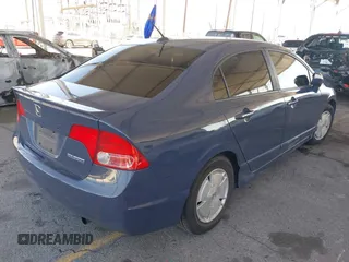 2007 Honda Civic z VIN JHMFA36217S017274, wystawiony jako IAAI lot #41871225 z przebiegiem 142 253 mil mil oraz . Historia ofert i sprzedaży dostępna na DreamBid. Obrazek 4.