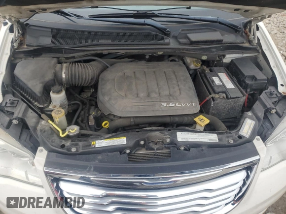 2011 Chrysler Town & Country Touring with VIN 2A4RR5DG9BR712799, listed as a Copart auction lot 54534265 with 195,361 mi miles and Non Repairable. Bid and sale history available at DreamBid. Image 12.