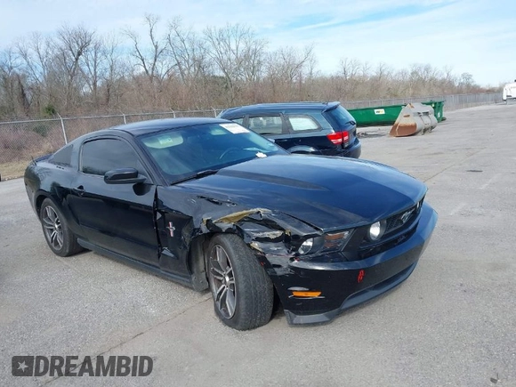 2011 Ford Mustang V6 with VIN 1ZVBP8AM0B5102857, listed as a IAAI auction lot 41622135 with 144,246 mi miles and . Bid and sale history available at carsss.com. Image 1.