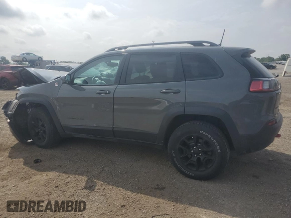 2019 Jeep Cherokee Trailhawk with VIN 1C4PJMBX6KD425554, listed as a Copart auction lot 61097135 with 97,452 mi miles and Salvage title. Bid and sale history available at DreamBid. Image 2.