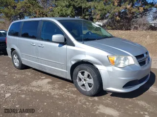 2011 Dodge Grand Caravan Mainstreet with VIN 2D4RN3DG0BR790008, listed as a IAAI auction lot 41701154 with 117,971 mi miles. Bid and sale history available at carsss.com. Image 1.
