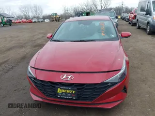 2023 Hyundai Elantra Blue z VIN KMHLM4AJ1PU055183, wystawiony jako IAAI lot #41728183 z przebiegiem 45 058 mil mil oraz . Historia ofert i sprzedaży dostępna na DreamBid. Obrazek 12.