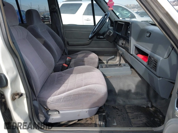 1996 Jeep Cherokee Sport with VIN 1J4FJ68S6TL234012, listed as a IAAI auction lot 41571658 with 255,817 mi miles. Bid and sale history available at carsss.com. Image 5.