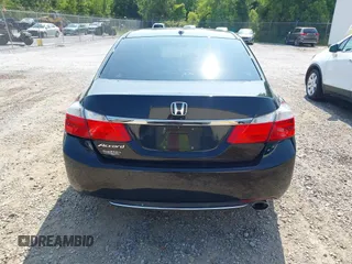 2015 Honda Accord EX-L с VIN 1HGCR2F82FA027345, выставлен на аукционе IAAI как лот 42410979 с пробегом 152 479 миль миль и . История ставок и продаж доступна на DreamBid. Изображение 16.