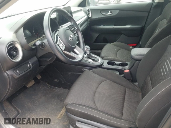 2021 Kia Forte LXS with VIN 3KPF24AD6ME276581, listed as a Copart auction lot 60495244 with 48,540 mi miles and Salvage Title. Bid and sale history available at DreamBid. Image 7.