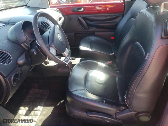 2008 Volkswagen New Beetle Coupe S with VIN 3VWPW31C48M507559, listed as a Copart auction lot 73421394 with 186,518 mi miles and Salvage Title. Bid and sale history available at carsss.com. Image 7.