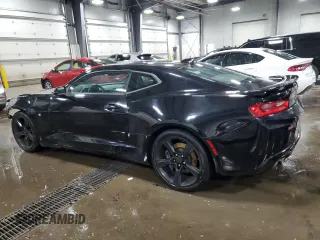 2017 Chevrolet Camaro 2SS z VIN 1G1FG1R72H0189573, wystawiony jako Copart lot #58092845 z przebiegiem 103 089 mil mil oraz Szkoda całkowita • Salvage title. Historia ofert i sprzedaży dostępna na DreamBid. Obrazek 2.