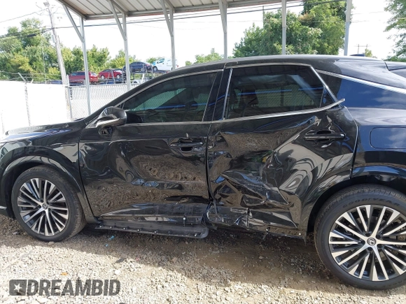 2024 Lexus RX 350 с VIN 2T2BAMCA3RC072407, выставлен на аукционе IAAI как лот 40399140 с пробегом 2 731 миль миль и . История ставок и продаж доступна на DreamBid. Изображение 6.