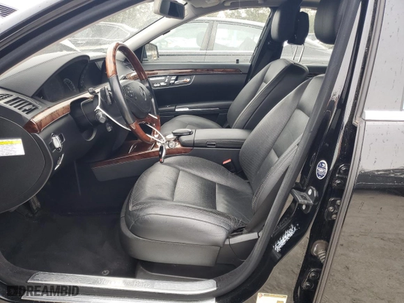 2011 Mercedes-Benz S-Class S 550 with VIN WDDNG8GB8BA373720, listed as a Copart auction lot 46186915 with 106,161 mi miles and Clean Title. Bid and sale history available at carsss.com. Image 7.
