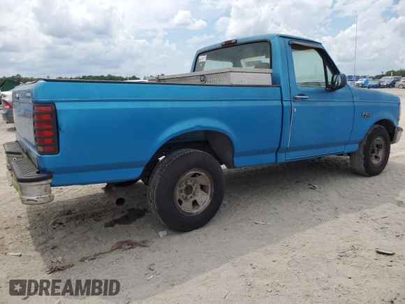 1995 Ford F-150 с VIN 1FTDF15Y7SNA97918, выставлен на аукционе Copart как лот 56505725 с пробегом 296 106 миль миль и Чистый • Clean title. История ставок и продаж доступна на DreamBid. Изображение 3.