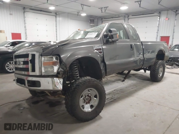 2008 Ford Super Duty F-250 SRW XL with VIN 1FTSX21R08EA75602, listed as a IAAI auction lot 41209751 with 138,517 mi miles. Bid and sale history available at carsss.com. Image 2.