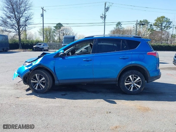 2018 Toyota RAV4 XLE with VIN JTMWFREV7JJ730968, listed as a IAAI auction lot 41778761 with 122,102 mi miles. Bid and sale history available at carsss.com. Image 14.