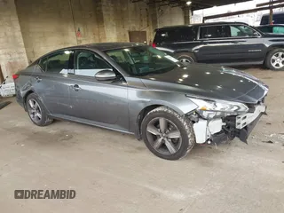 2019 Nissan Altima SV with VIN 1N4BL4DW5KC130059, listed as a IAAI auction lot 41505998 with 67,548 mi miles and . Bid and sale history available at DreamBid. Image 1.