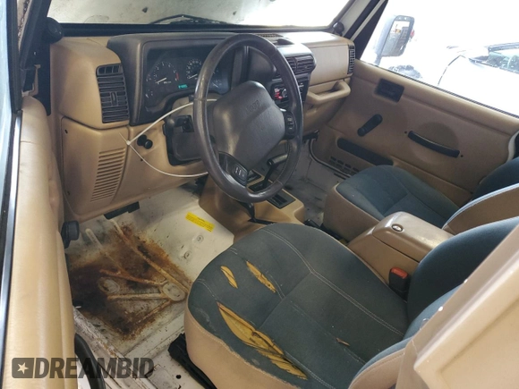 1999 Jeep Wrangler Sahara with VIN 1J4FY49S4XP428955, listed as a Copart auction lot 46001685 with 184,895 mi miles and Clean Title. Bid and sale history available at carsss.com. Image 8.