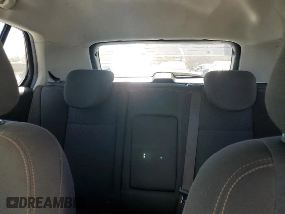 2020 Chevrolet Trax LS with VIN KL7CJKSB0LB340114, listed as a Copart auction lot 61056535 with 42,044 mi miles and Salvage title. Bid and sale history available at DreamBid. Image 10.