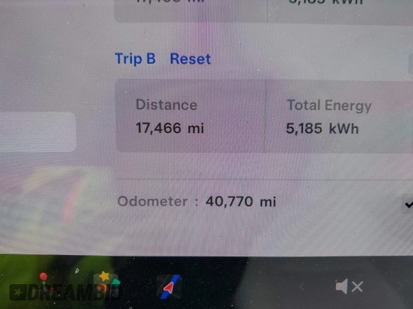 2020 Tesla Model Y Long Range with VIN 5YJYGDEE4LF044843, listed as a IAAI auction lot 41799504 with 40,770 mi miles and . Bid and sale history available at DreamBid. Image 15.