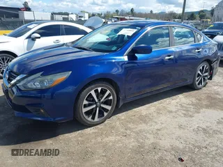 2018 Nissan Altima 2.5 S with VIN 1N4AL3AP3JC142423, listed as a IAAI auction lot 41793851 with 61,391 mi miles. Bid and sale history available at carsss.com. Image 18.