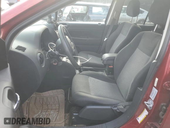 2016 Jeep Compass Sport z VIN 1C4NJCBB1GD506541, wystawiony jako Copart lot #87187464 z przebiegiem 71 100 mil mil oraz Szkoda całkowita • Salvage title. Historia ofert i sprzedaży dostępna na DreamBid. Obrazek 7.