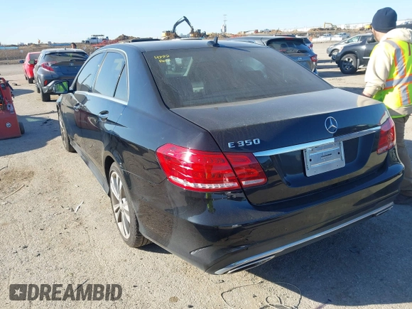 2014 Mercedes-Benz E-Class E 350 Sport with VIN WDDHF5KB0EA789299, listed as a IAAI auction lot 41763844 with 105,253 mi miles. Bid and sale history available at carsss.com. Image 3.