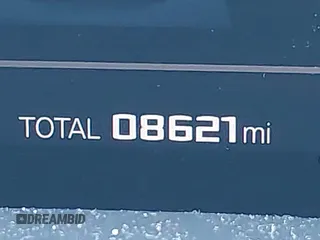 2024 BMW XM z VIN 5YM23CS0XR9U58952, wystawiony jako IAAI lot #41781429 z przebiegiem 8621 mil mil oraz . Historia ofert i sprzedaży dostępna na DreamBid. Obrazek 16.