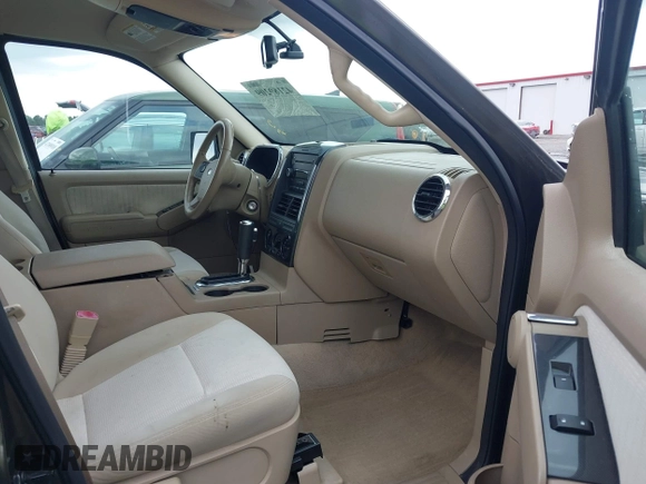 2008 Ford Explorer XLT with VIN 1FMEU63E58UB24513, listed as a IAAI auction lot 42189209 with 149,803 mi miles and . Bid and sale history available at DreamBid. Image 5.