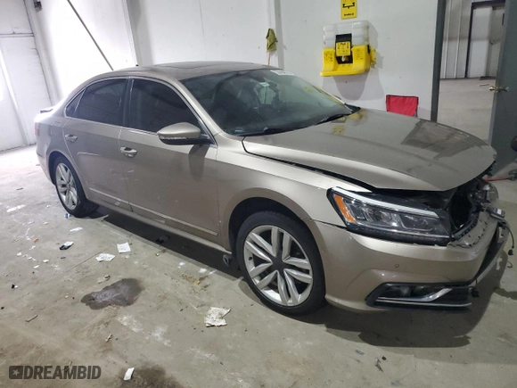 2016 Volkswagen Passat 1.8T SEL with VIN 1VWCT7A39GC063299, listed as a Copart auction lot 41877585 with 188,629 mi miles and Clean Title. Bid and sale history available at carsss.com. Image 4.